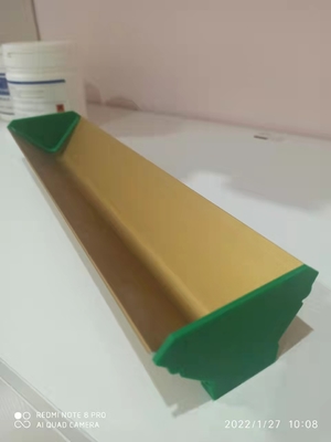 Las demás máquinas y aparatos para la fabricación de papel, cartón o cartón